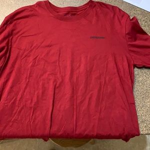 Men’s Patagonia long sleeve t shirt XL